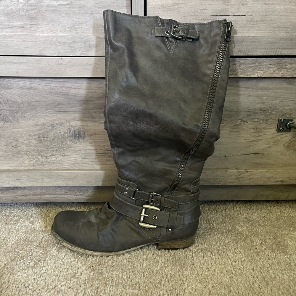 Women’s boots
